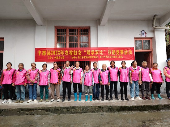 打糍粑 (3).jpg 916462829654479445