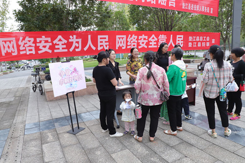 IMG_7423副本_副本.jpg 916462829654473937