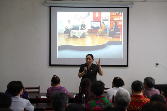 微信图片_20190425160250_副本.jpg 916462829654495965