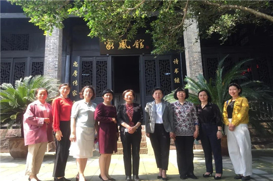 家风教育基地参观学习2_副本.jpg 916462829654484747