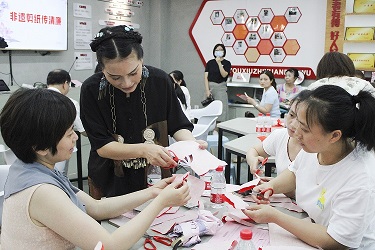 8.jpg 916462829654472717