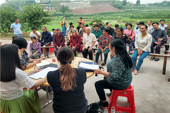 永川区开展巾帼大宣讲暨“最美家庭”故事分享会 (4).jpg 916462829654452295