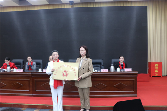 C:\Users\Administrator\Desktop\IMG_7203_副本.jpg 916462829654481899