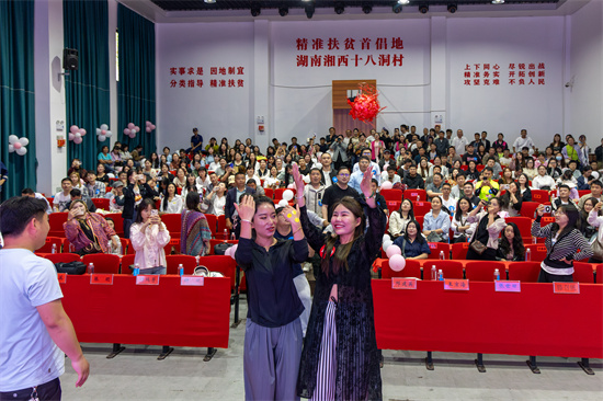 ba071c1f4639019ff81bcb7e09dd7e1