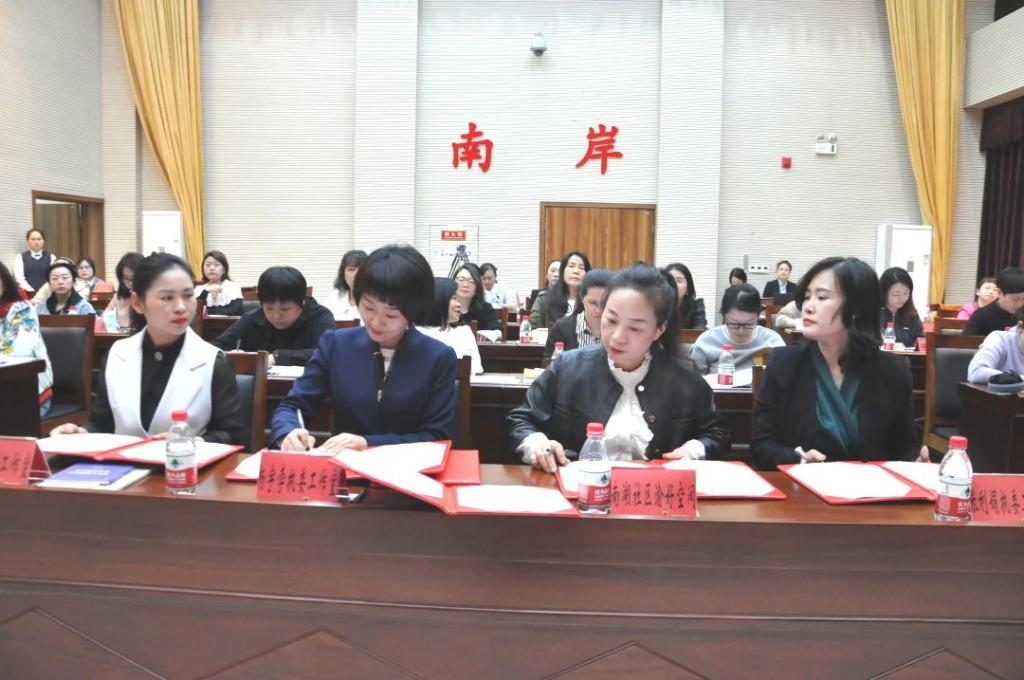 3c2acb2269bdd9453bf4fb04f3e8dcc3