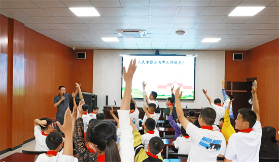 7a94730f8e358a7b6973bb3935683de