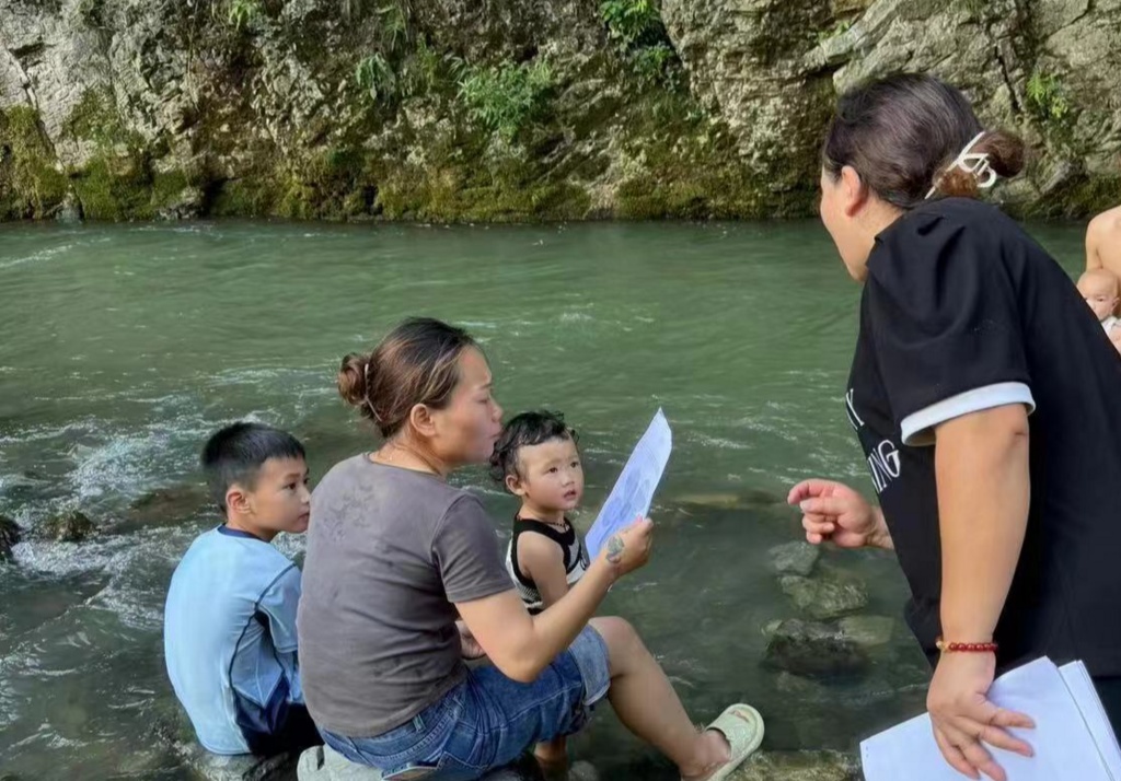 龙潭镇儿童暑期安全教育暨防溺水知识宣传4