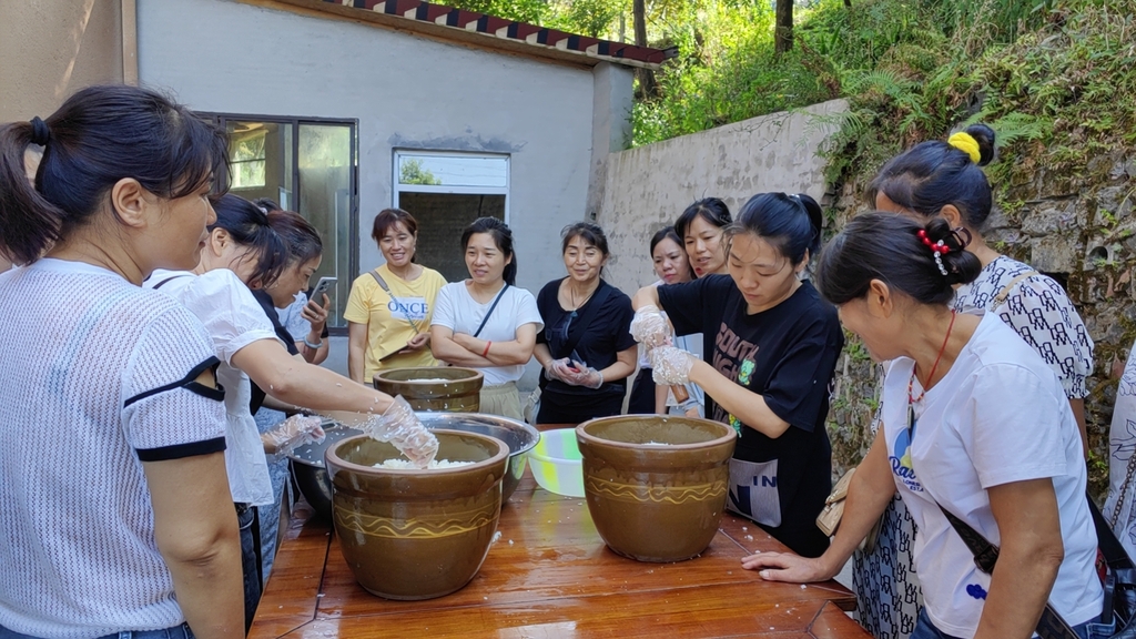 mmexport1726107996186