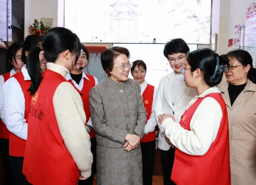 Cropped by 华龙芯 2025-02-17 10:20:31