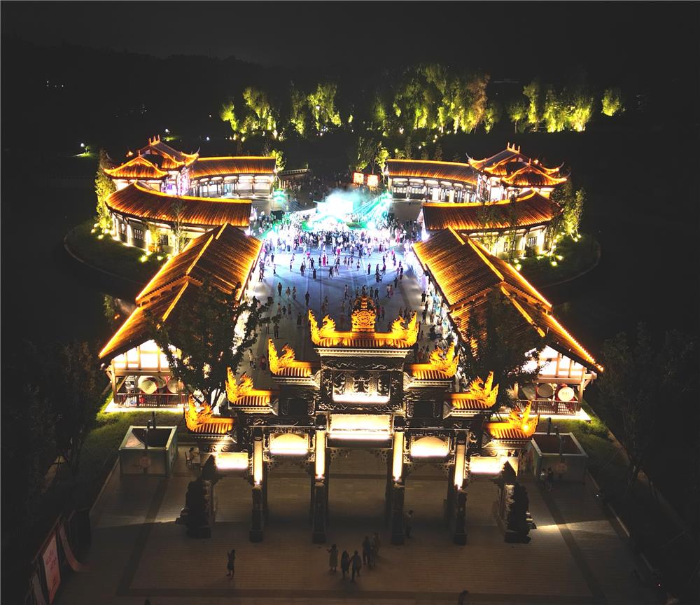 20240810 梁平区妇联开展夏季系列活动之“七遇今宵·梁缘自来”1